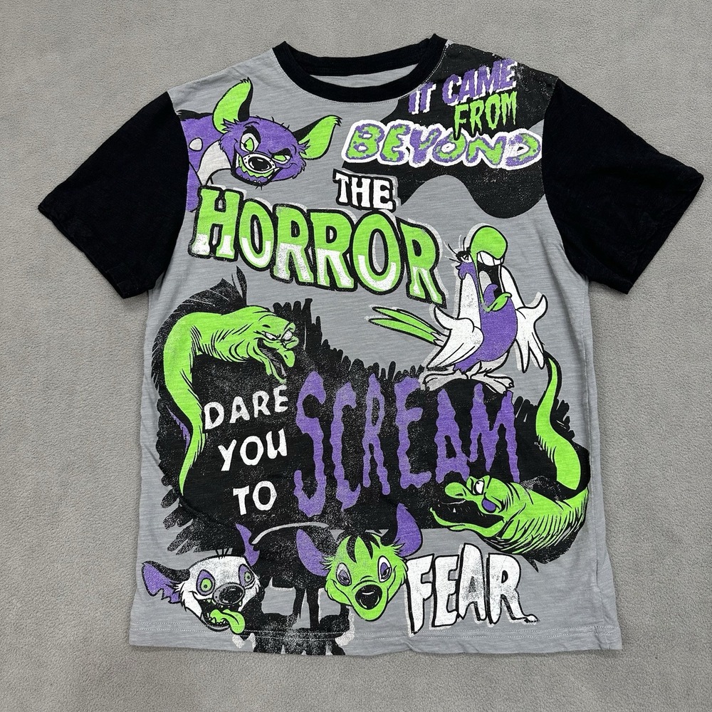 Disney Parks Villains Sidekick Vintage Pulp Magazine Tee Size M Wicked Halloween